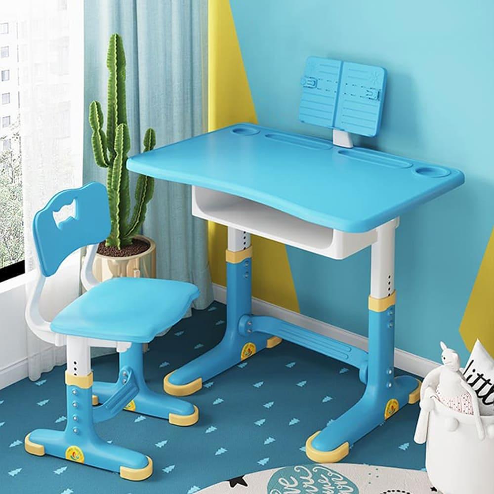 StarAndDaisy Kids Study Table with Chair Set 